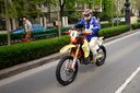 Jaroslav Katriňák počas úvodnej 8km dlhej mestskej etapy vrámci úspešnej technickej prebierky. Galéria