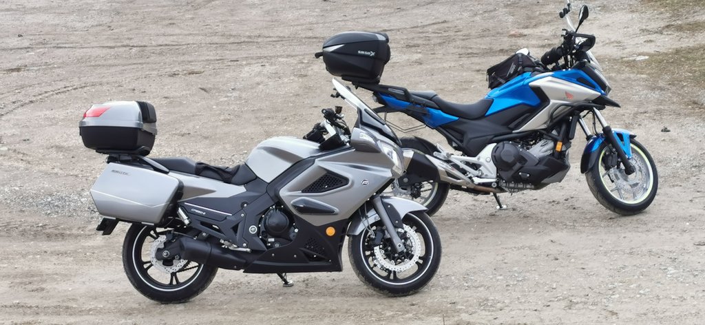 CFMOTO 650TK + HONDA NCX 750 CFMOTO 650TK + HONDA NCX 750