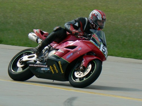 Na trati stretneš aj jazdcov Motoride Teamu Na trati stretneš aj jazdcov Motoride Teamu