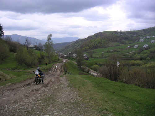 Prvé stúpanie od Koločavy, prešli sme ho už aj pred rokom Prvé stúpanie od Koločavy, prešli sme ho už aj pred rokom